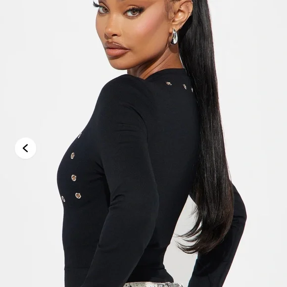 Fashion Nova XS Black Long Sleeve Bodysuit w/silver grommet detail front & back - Picture 3 of 9